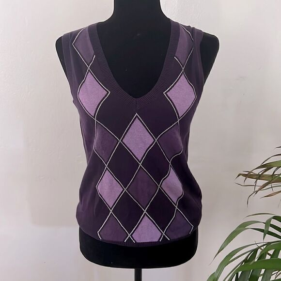 GAP vest sweater   - Picture 1 of 4